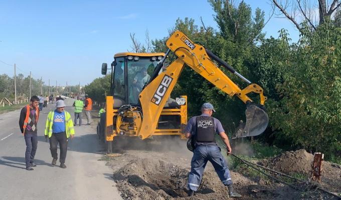 Єднаємо Луганщину: тривають відновлювальні роботи поблизу мосту в Станиці Луганській (фотозвіт 07.09.2019)