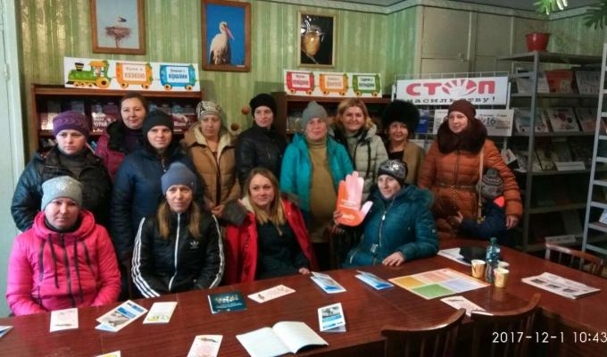 У Кремінському районі проведено групове консультування жінок «Насильство у відношенні жінок – особлива проблема»