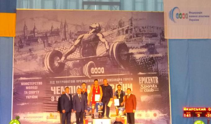 Чотири медалі привезли наші важкоатлети зі всеукраїнських змагань