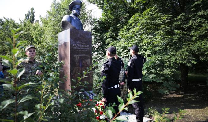 Сєвєродонецьк – це Україна: відзначаємо день визволення міста від незаконних озброєних формувань