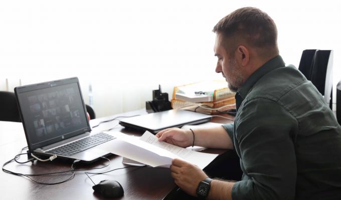 Єдина зброя проти брехливої російської пропаганди – розбудова Луганщини, – Сергій Гайдай долучився до дискусії «Розвиток і соціальна згуртованість в умовах війни: план дій Донеччини та Луганщини»