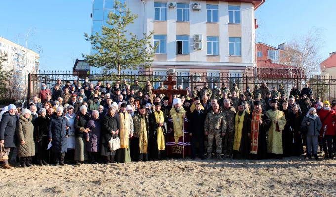 Настане час, коли всі православні українці об’єднаються, – Блаженнійший Митрополит Епіфаній під час закладання фундаменту першого храму ПЦУ на Луганщині