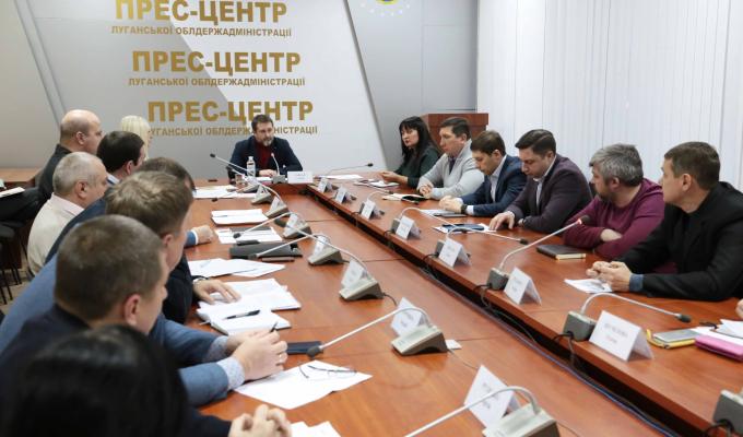 За півтора місяця на Луганщині припинено діяльність 10 автозаправних станцій
