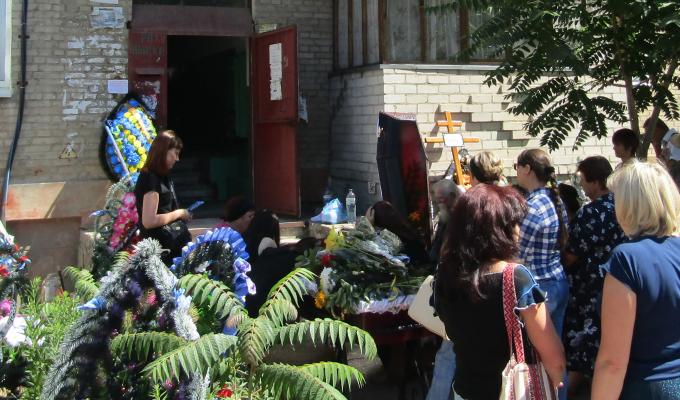 У Рубіжному попрощалися з військовим, який загинув у Попаснянському районі