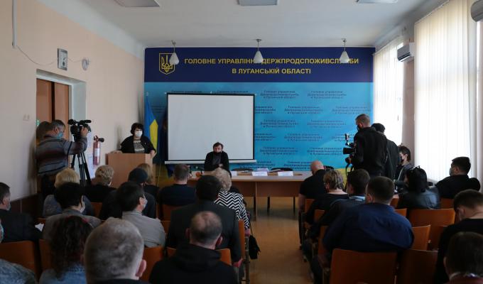 Держпродспоживслужба: відкриються тільки продовольчі ринки, що  мають відповідну реєстрацію та дотримуються обмежень