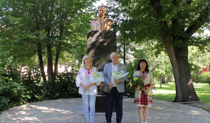 На Луганщині відзначають 24-ту річницю Конституції України