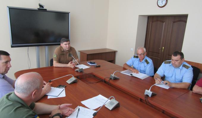 Обласною владою визначені заходи щодо перекриття РФ автодороги у Міловському районі