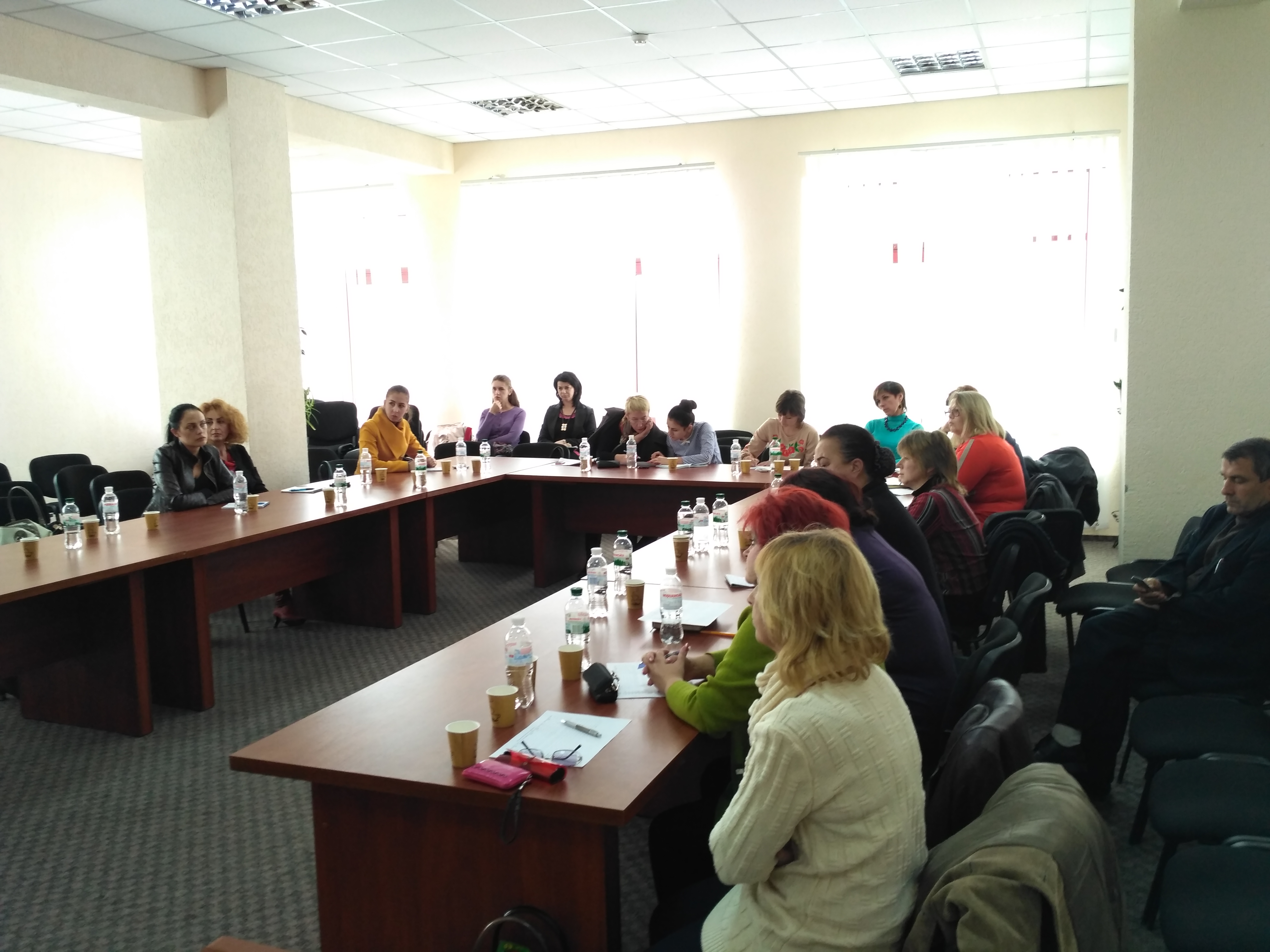 На Луганщині обговорили шляхи розвитку інформаційної сфери в умовах антиукраїнської пропаганди 