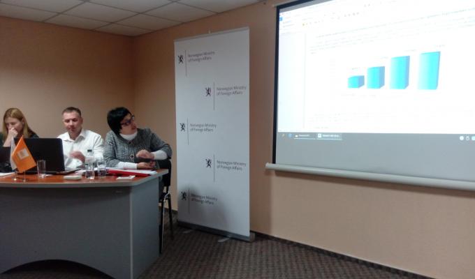 У Сєвєродонецьку проведено семінар щодо надання первинної правової допомоги на лінії розмежування органами місцевого самоврядування переселенцям та особам, які постраждали у ході конфлікту