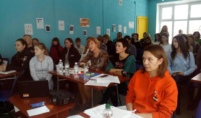 У Сєвєродонецьку обговорили план «Жінки, мир, безпека»