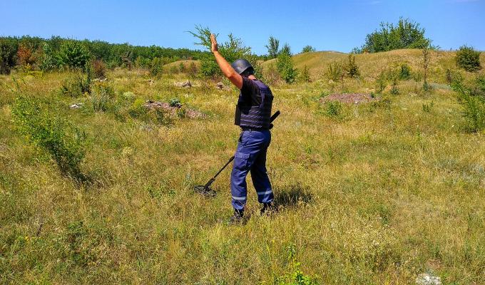 Піротехніками вилучено 30 вибухонебезпечних предметів