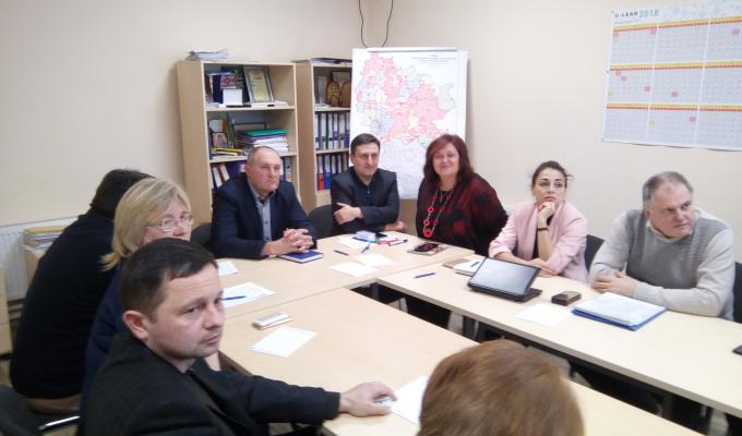 Обговорено перспективи добровільного приєднання громад до ОТГ області