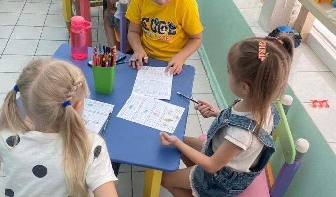 Щоп’ятниці в Сватівському хабі в Броварах організовують зайняття з дошкільної підготовки