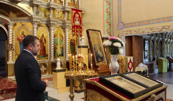 Луганщина зустріла світанок Дня Незалежності молитвою за Україну