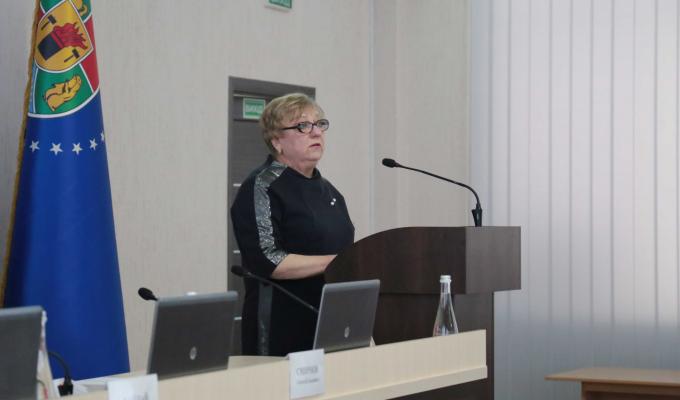 На Луганщині майже 90 % дітей-сиріт та дітей, позбавлених батьківського піклування, влаштовано в сімейні форми виховання, – колегія