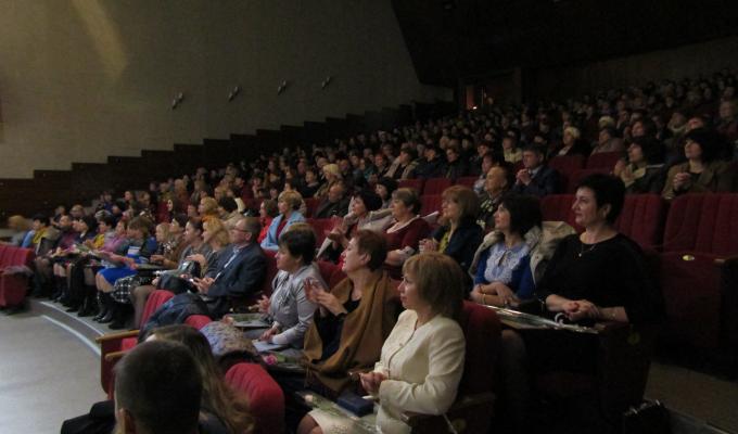 Знаних працівників соціальної сфери відзначили на Луганщині