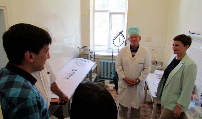 Благодiйний фонд «Допомагати просто!» підтримує прифронтові лікарні області