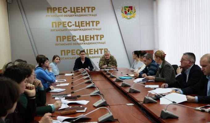 У єдиний день інформування населення представлено обстановку ділянок розведення сил та засобів на Донбасі