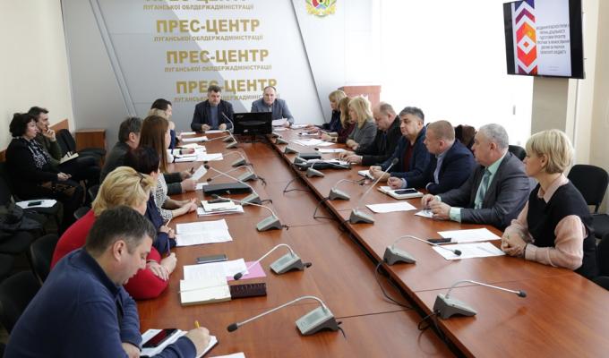 Проаналізовані звіти про виконання регіональних цільових програм