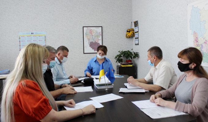 В облдержадміністрації обговорювали стан екологічних платежів на Луганщині