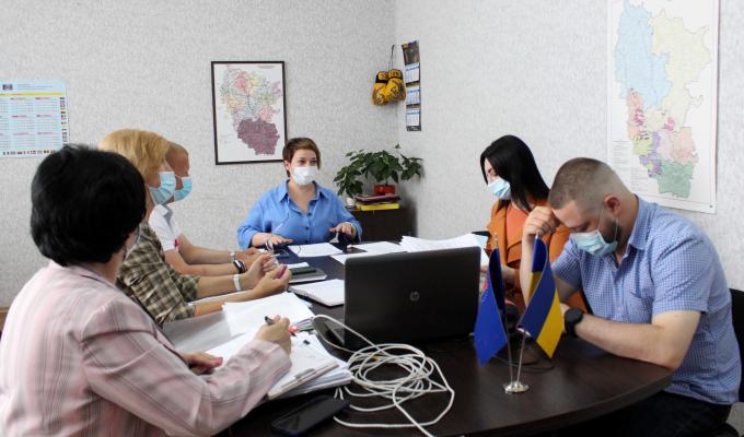 В облдержадміністрації відзвітували про стан компенсації за будинки, зруйновані внаслідок бойових дій