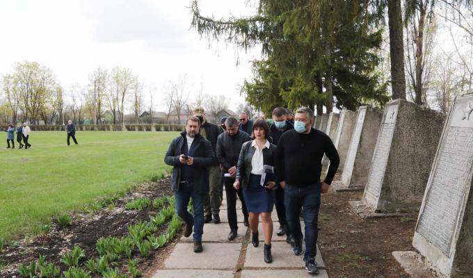 До 8 травня в Міловому збудують пам’ятний Дзвін