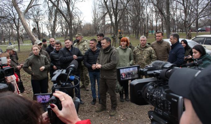 Члени Комітету нацбезпеки, оборони і розвідки відвідали Золоте-4