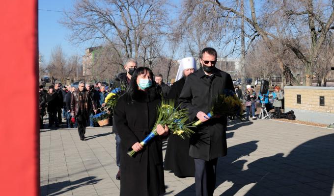 «Завжди пам’ятаємо!»: Луганщина вшановує учасників бойових дій на території інших держав