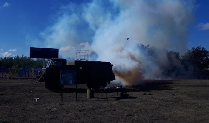 На Луганщині військовослужбовці відпрацювали встановлення протитанкових мінних полів та аерозольного маскування позицій 