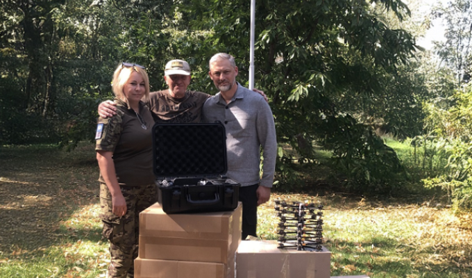 Артем Лисогор: для потреб фронту передали ще понад 100 дронів 