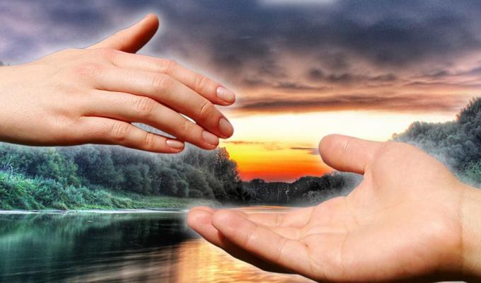 Жінки «зшивають» Луганщину