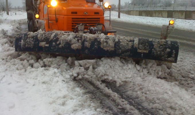 Дорожники Луганщини впоралися з першою негодою в зимовий період