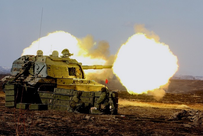 Ворожі обстріли Луганщини не вщухають