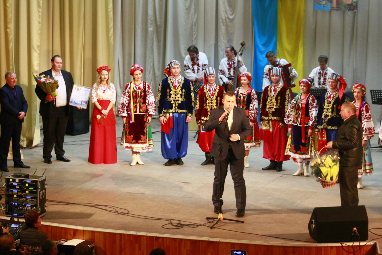 Гастролі ансамблю пісні і танцю «Радани» містами Львівщини