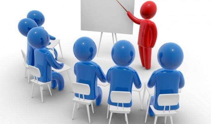 Медичних працівників Луганщини навчають допомозі жінкам, постраждалим від насильства