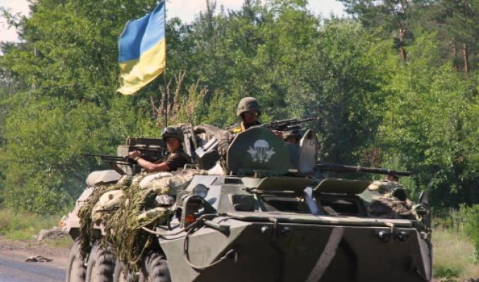 Новини АТО: українського військовослужбовця поранено під Кримським