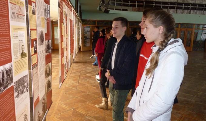 З історією національного визвольного руху зараз знайомляться жителі Рубіжного