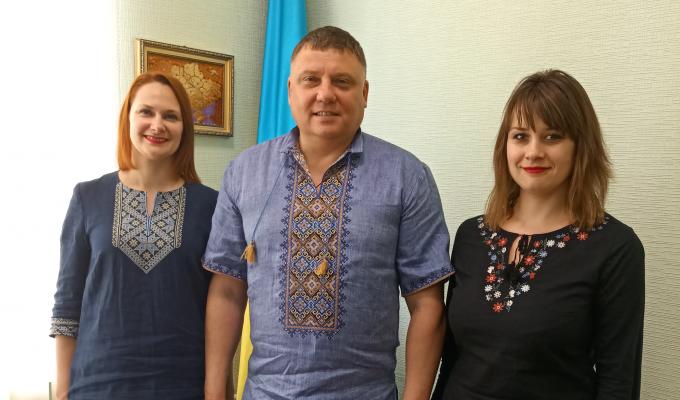 ДО ДНЯ ВИШИВАНКИ!