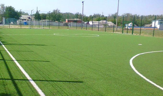 Актуальний коментар: в області завершується будівництво футбольних полів зі штучним покриттям