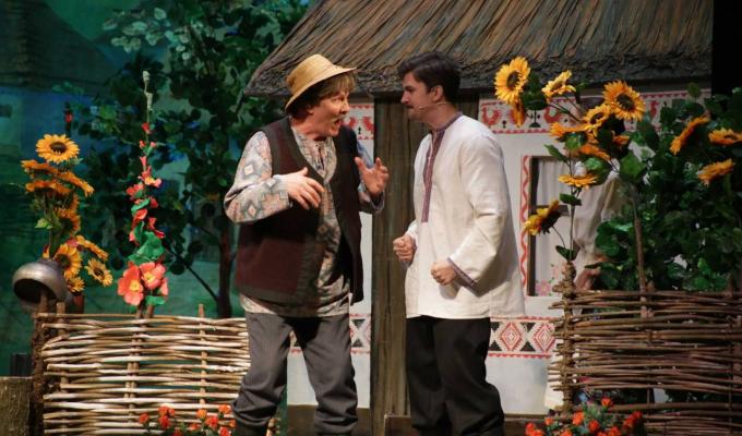 Луганщина долучилась до театрального фестивалю української драматургії «ДНІПРО.ТЕАТР.UA»