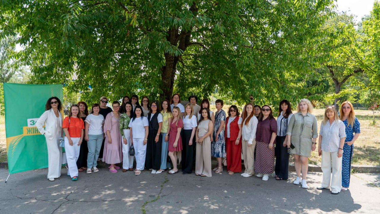 Громадські лідерки з Луганщини зібрались на «Регіональний корисний сніданок «Зе!Жінок» у Києві, присвячений п’ятиріччю руху