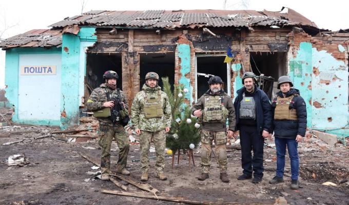 З Новим 2023 Роком та Різдвом Христовим!