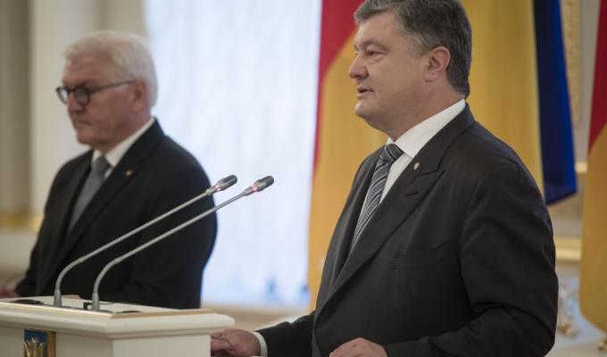 Президент України: Розраховуємо, що рішення щодо миротворців на окупованій частині Донбасу буде прийнято найближчим часом