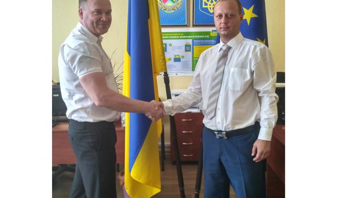 УРОЧИСТЕ ПРИЙНЯТТЯ ПРИСЯГИ НОВОПРИЗНАЧЕНОГО ДЕРЖАВНОГО СЛУЖБОВЦЯ