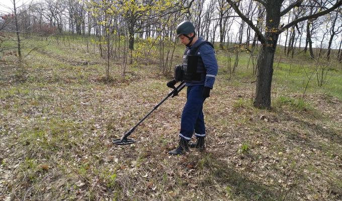 Виявлено та вилучено 28 артилерійських снарядів піротехніками на Луганщині