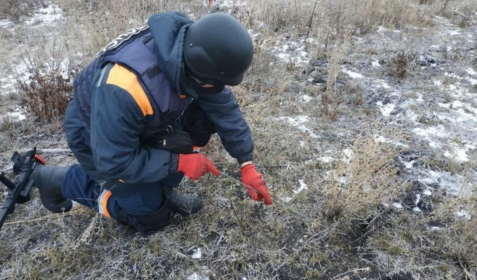 Піротехніками на Луганщині виявлено та вилучено 13 вибухонебезпечних предметів 