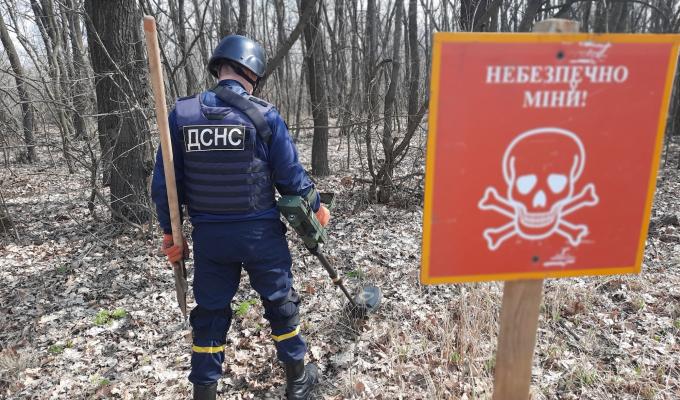 Піротехніками на Луганщині виявлено та вилучено 68 артилерійських снарядів 