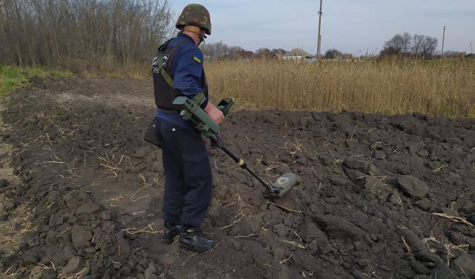 Піротехніками на Луганщині виявлено та вилучено 59 одиниць вибухонебезпечних предметів 