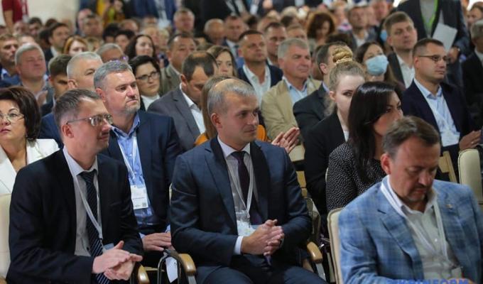 Перший заступник голови Луганської облдержадміністрації Олексій Смирнов бере участь у V Форумі місцевого розвитку