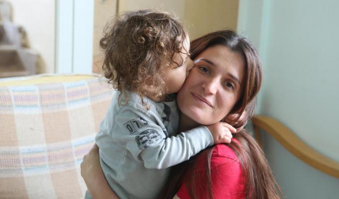 Захистіть дитину від невиліковного паралічу, спричиненого поліомієлітом